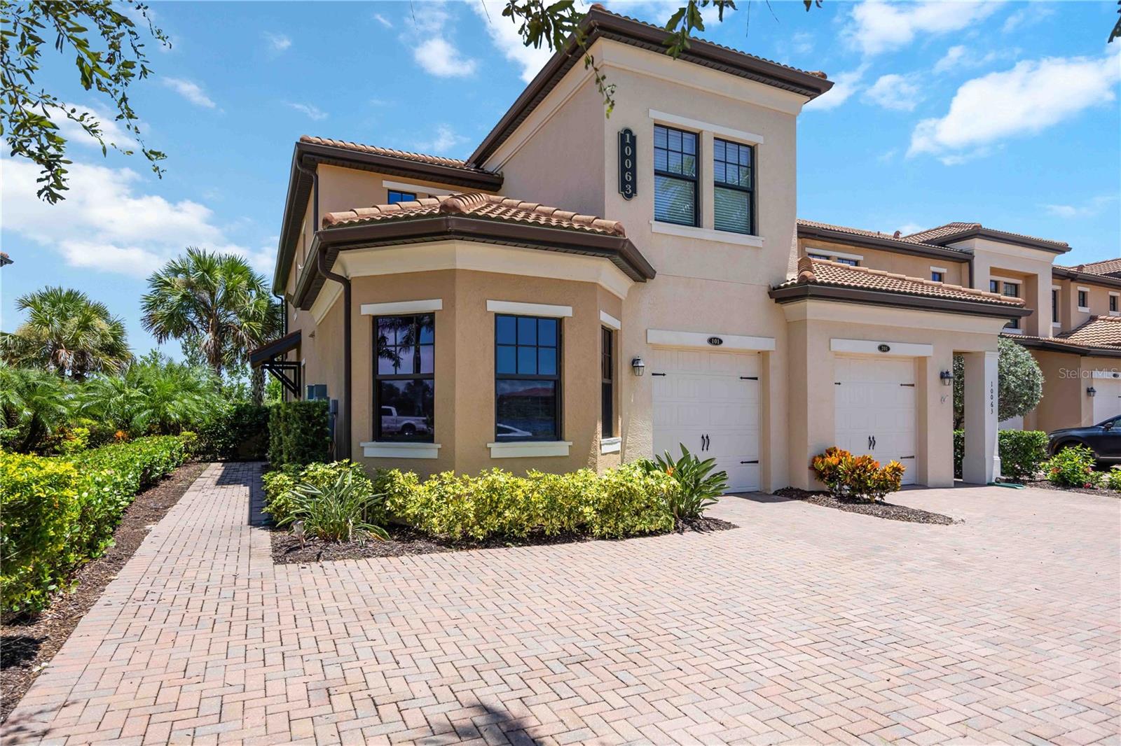 CROOKED CRK I/SARASOTA NATIONA - Residential Lease