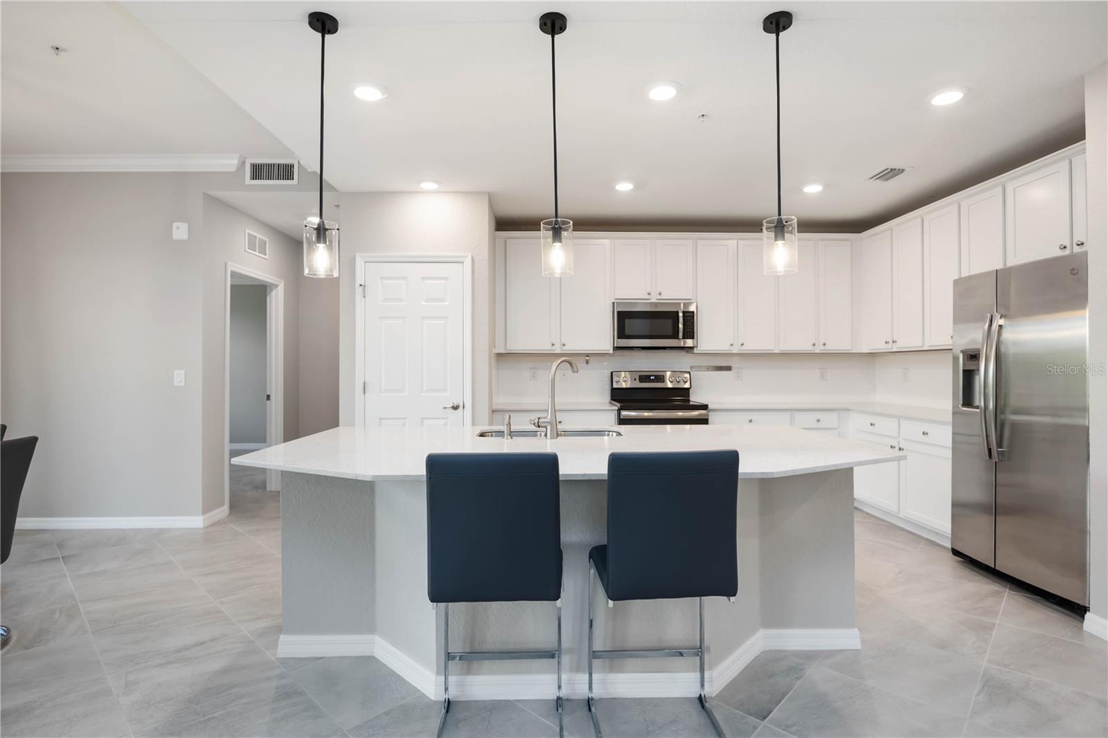 CROOKED CRK I/SARASOTA NATIONA - Residential Lease