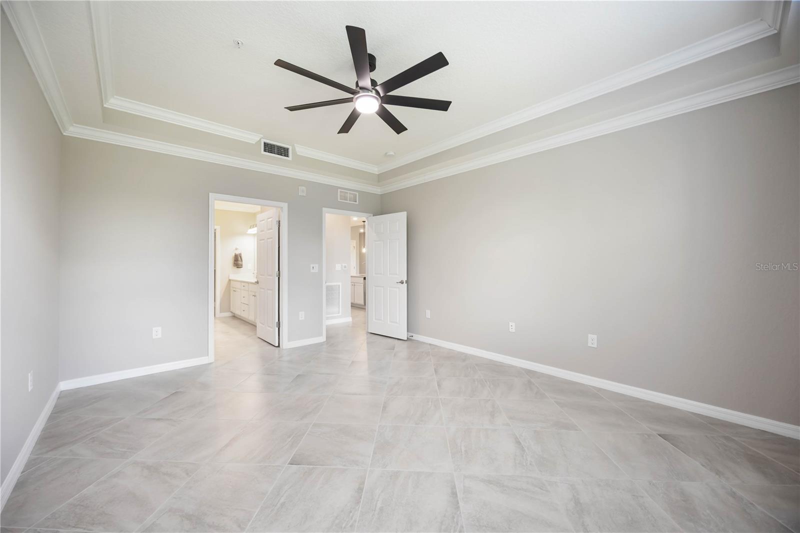CROOKED CRK I/SARASOTA NATIONA - Residential Lease