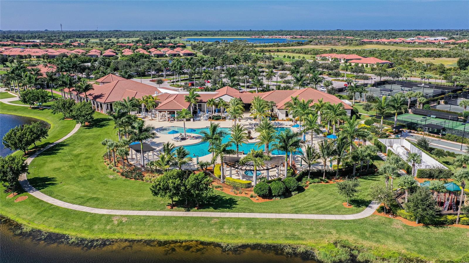 CROOKED CRK I/SARASOTA NATIONA - Residential Lease