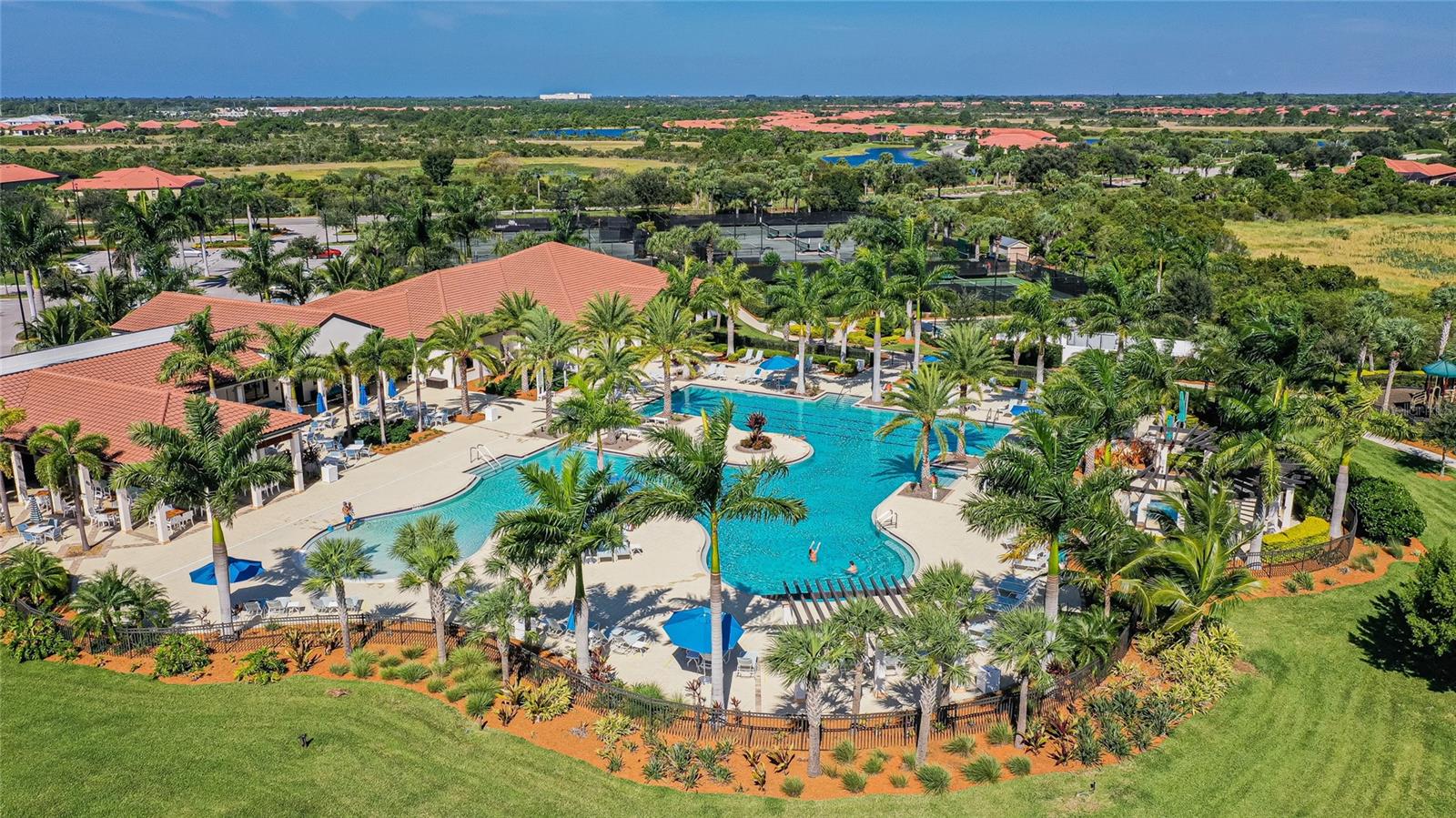 CROOKED CRK I/SARASOTA NATIONA - Residential Lease