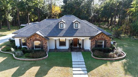 A home in SILVER SPRINGS