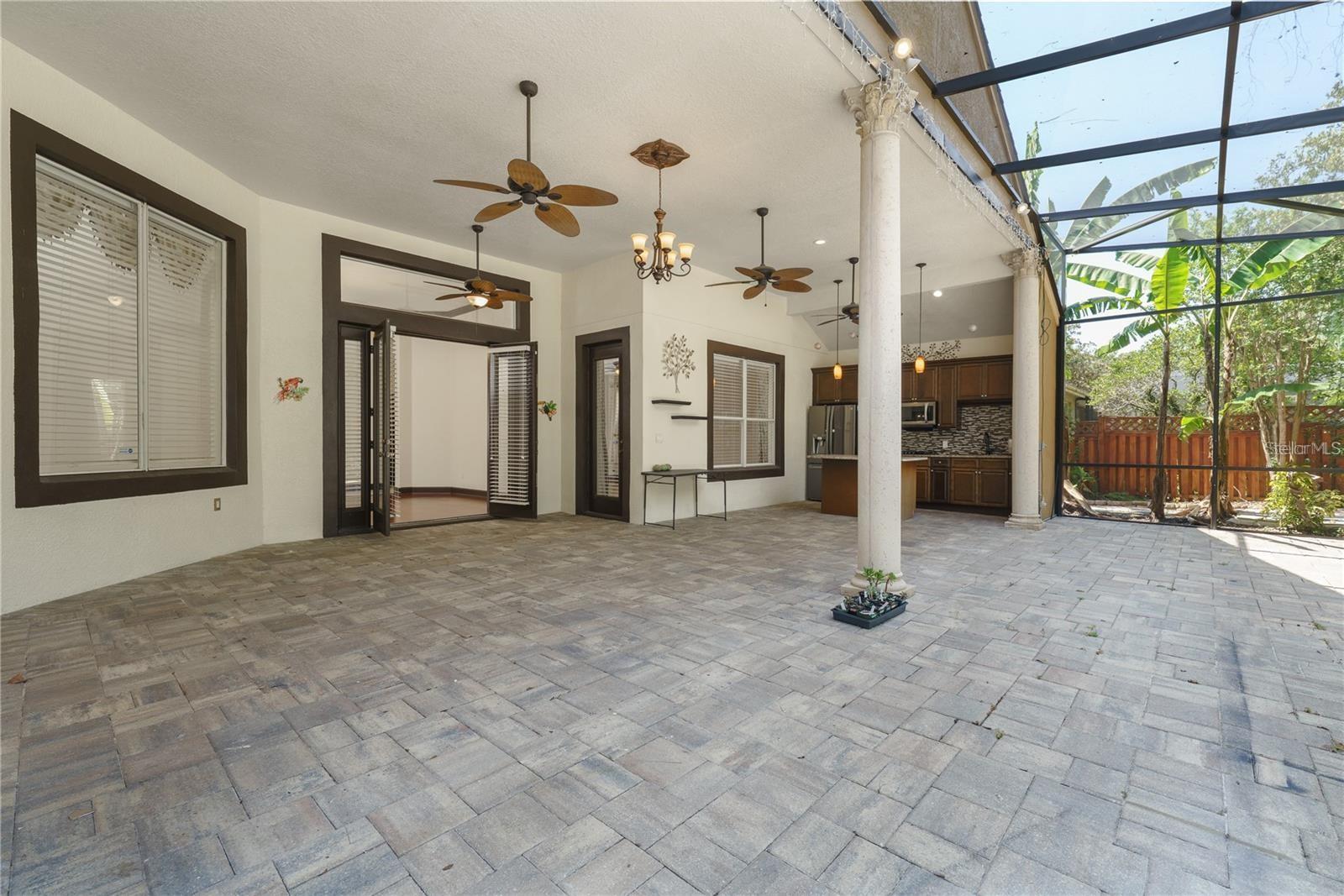 SEVILLE CHASE - Residential