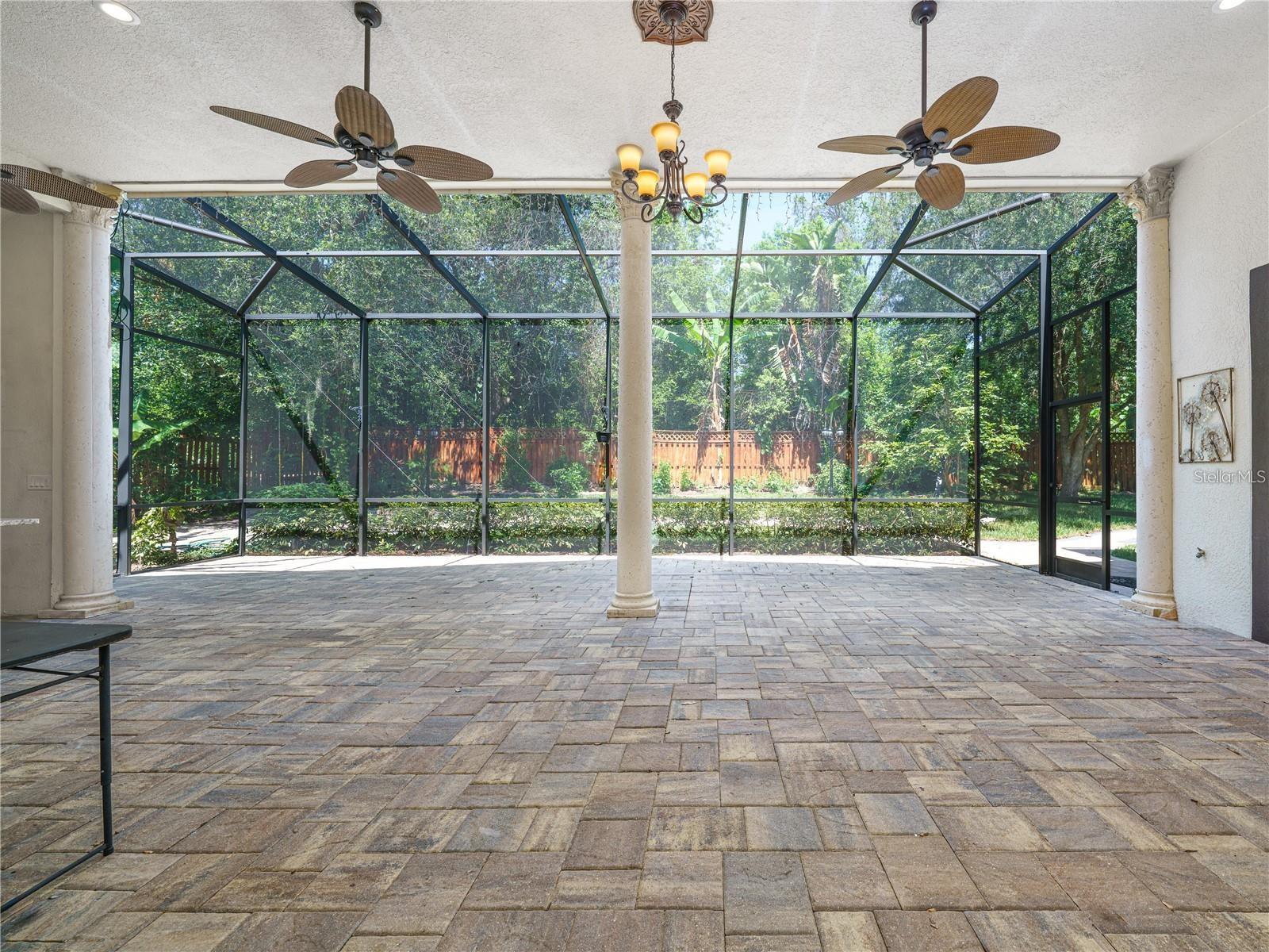 SEVILLE CHASE - Residential