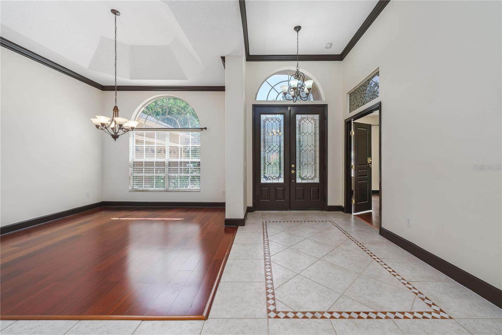 SEVILLE CHASE - Residential