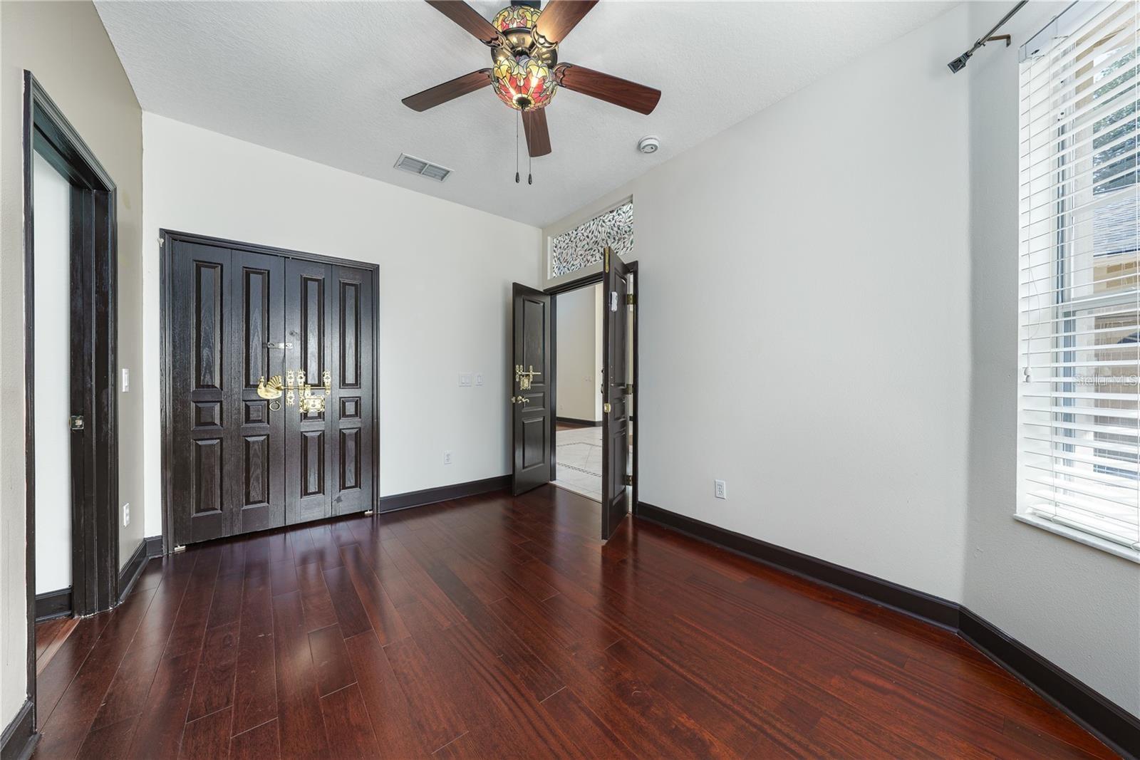 SEVILLE CHASE - Residential