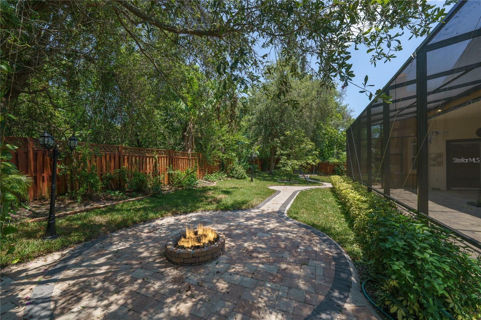 SEVILLE CHASE - Residential