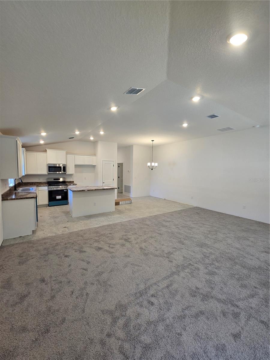 INVERNESS VILLAGE UNIT 03 - Residential