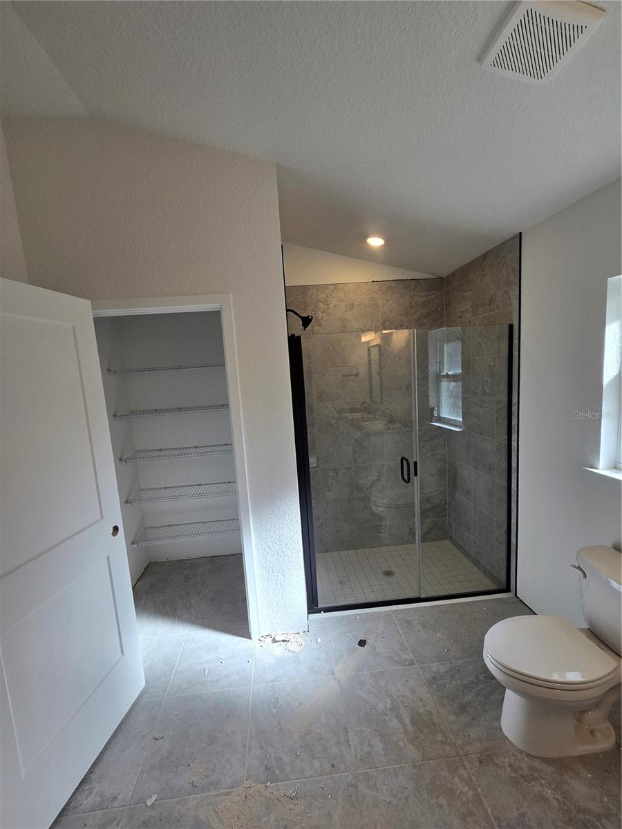 INVERNESS VILLAGE UNIT 03 - Residential