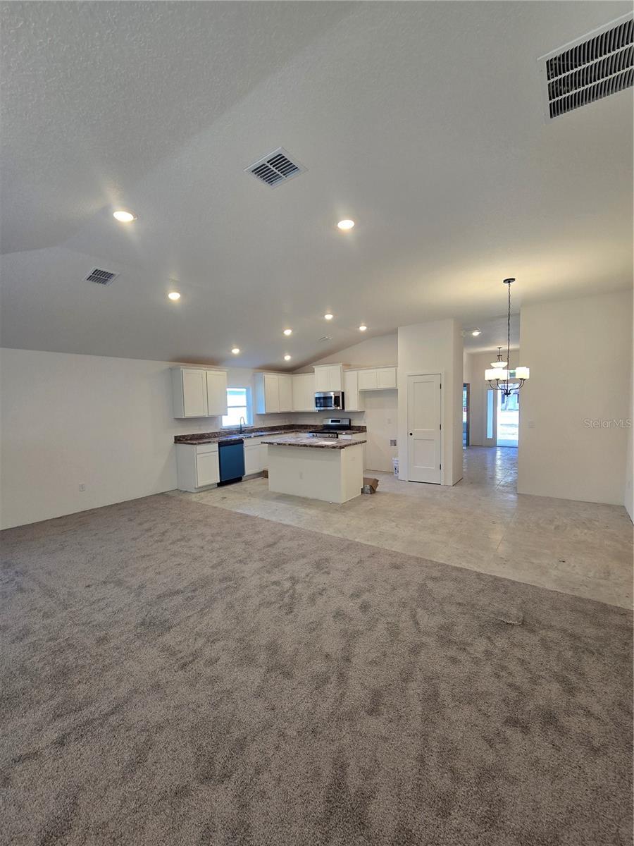 INVERNESS VILLAGE UNIT 03 - Residential