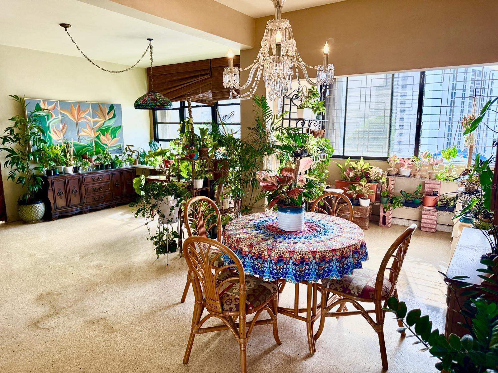 COND. SAN JORGE GARDENS - Residential