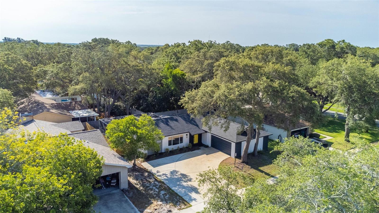 SANDY WOODS - Residential