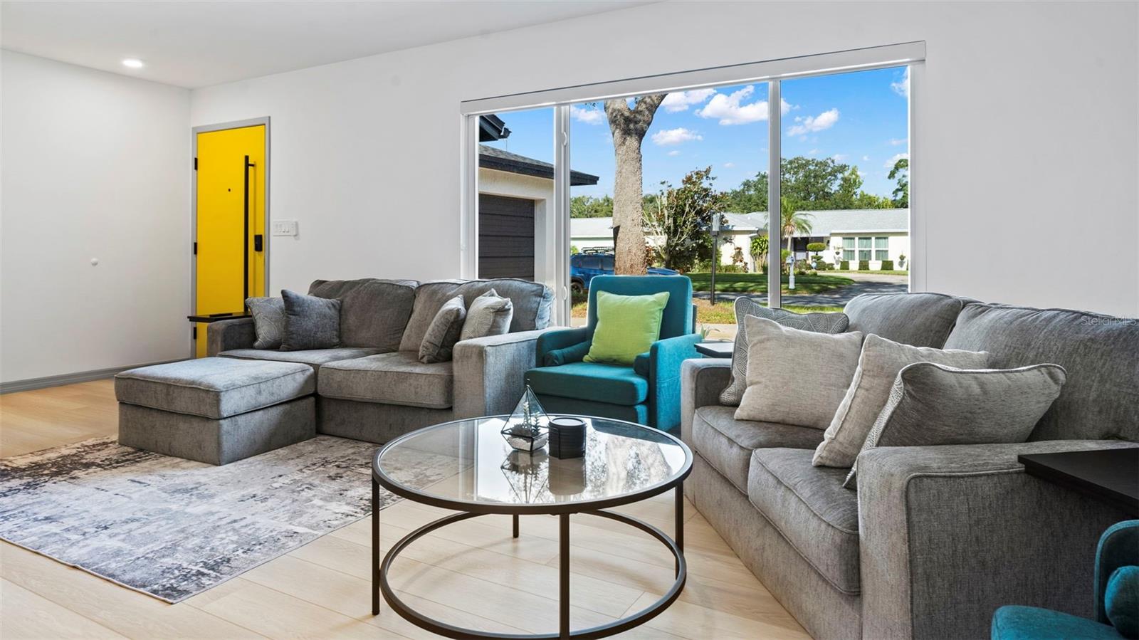 SANDY WOODS - Residential