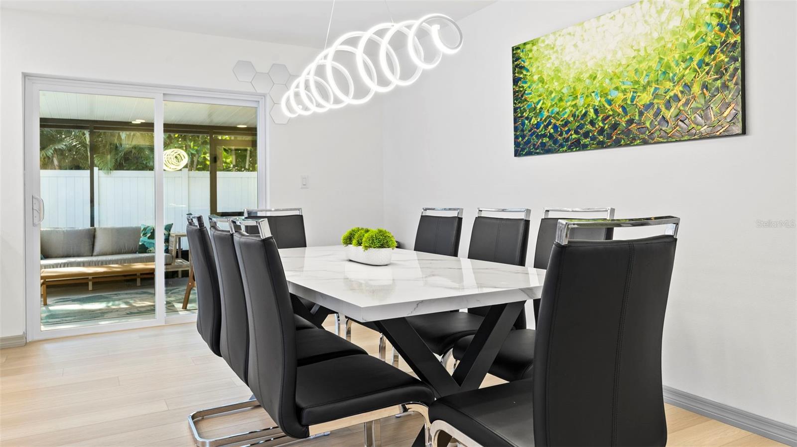 SANDY WOODS - Residential