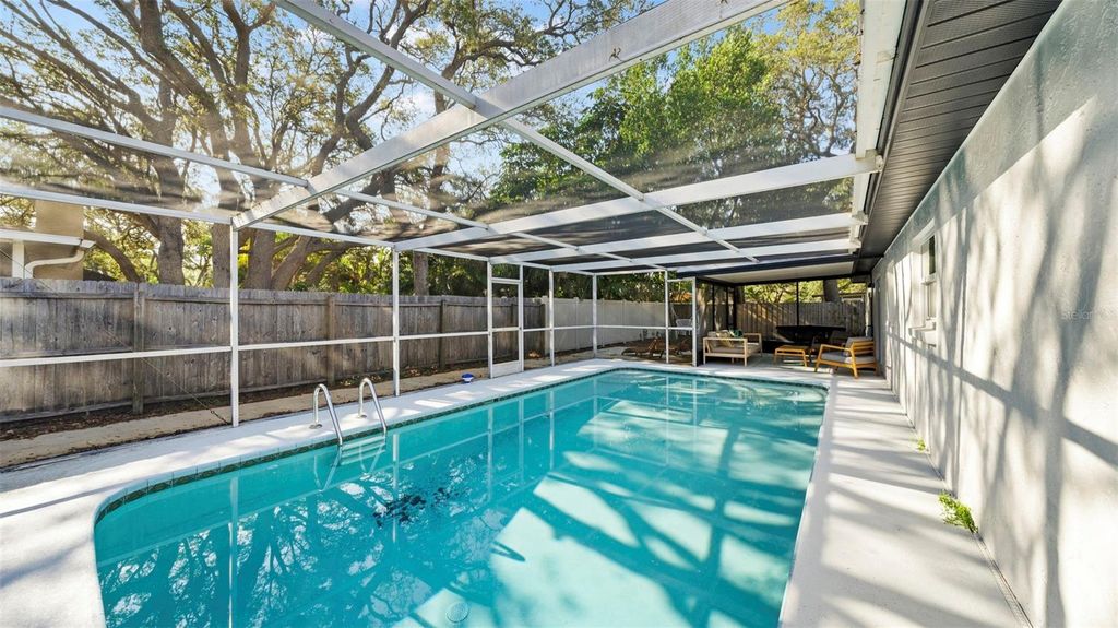 Photo of 11123 117th Way, Seminole, FL 33778 (MLS # TB8498350)