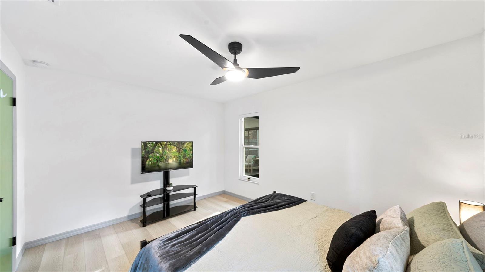 SANDY WOODS - Residential