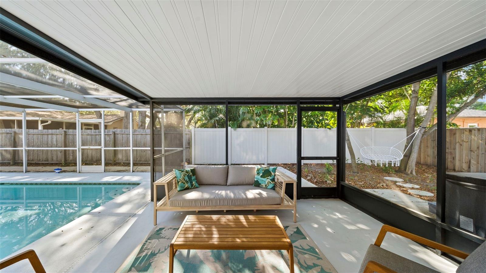 SANDY WOODS - Residential