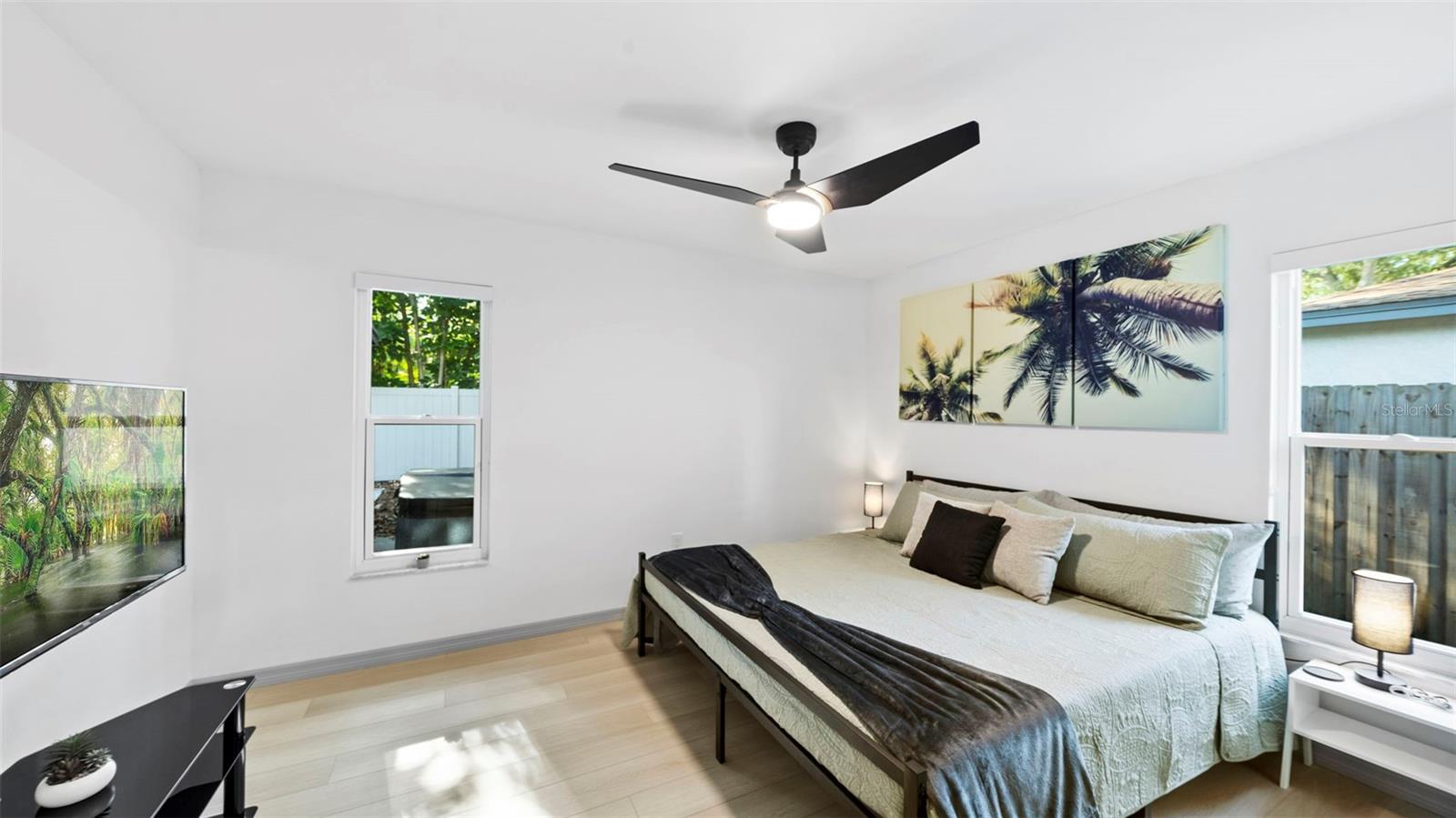 SANDY WOODS - Residential