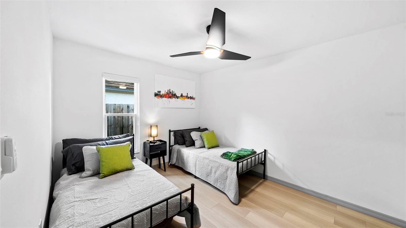 SANDY WOODS - Residential