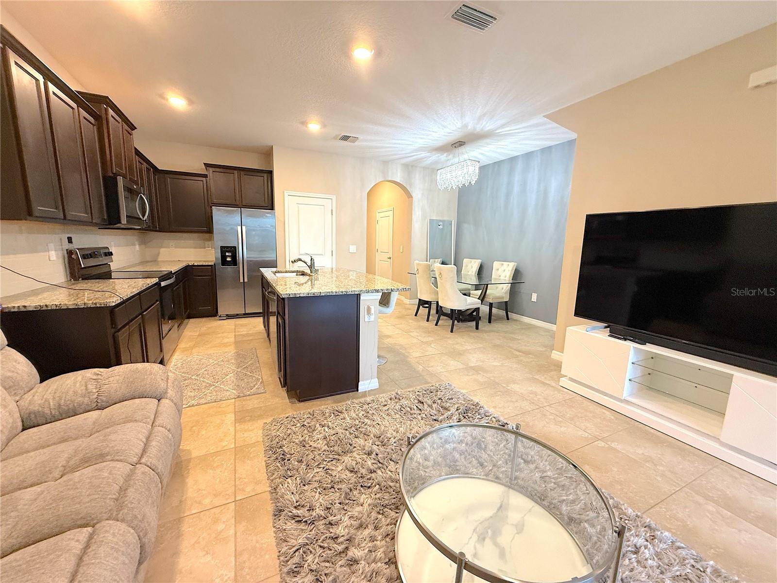 LANDING PH 1 - Residential