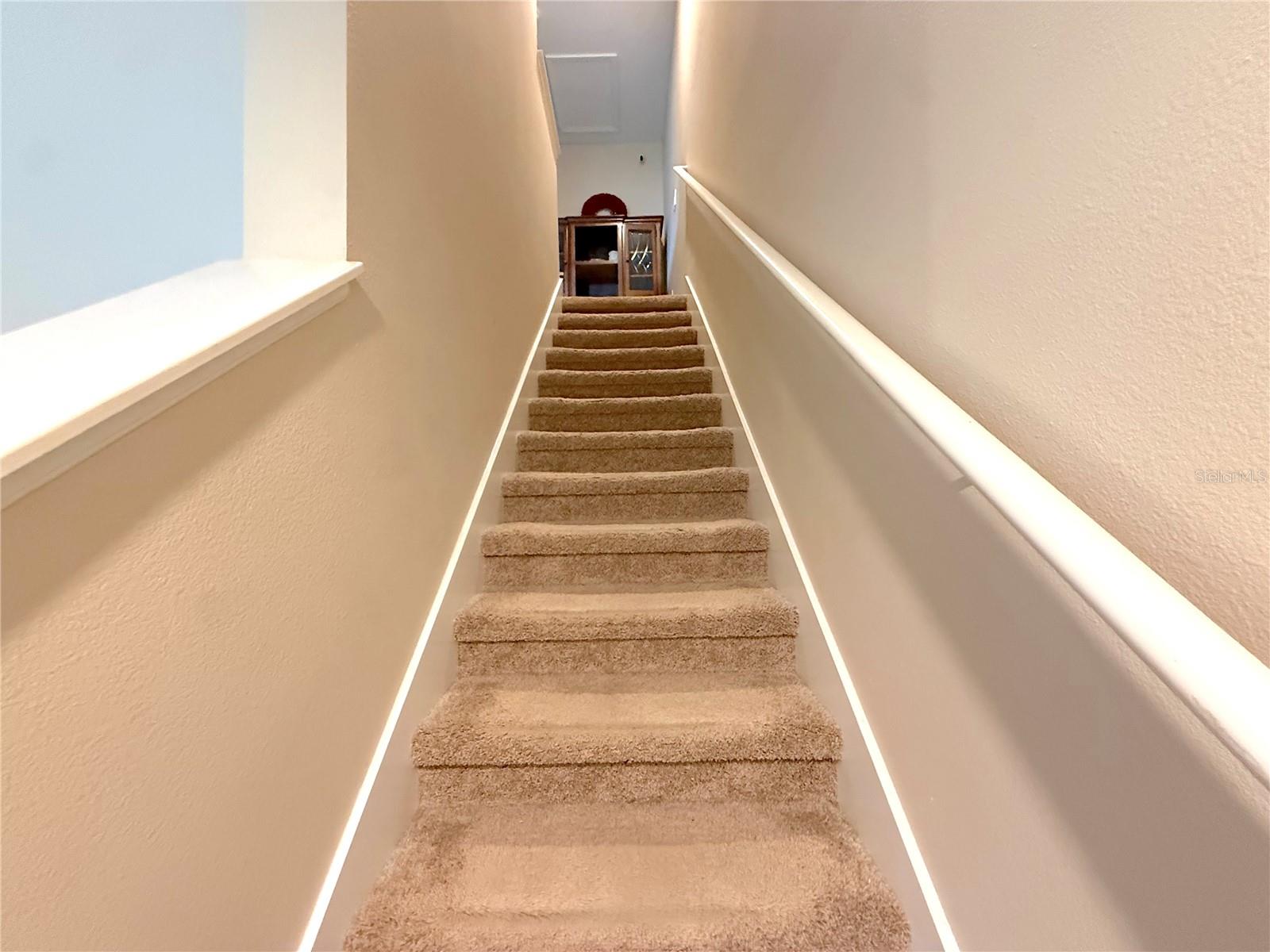 LANDING PH 1 - Residential