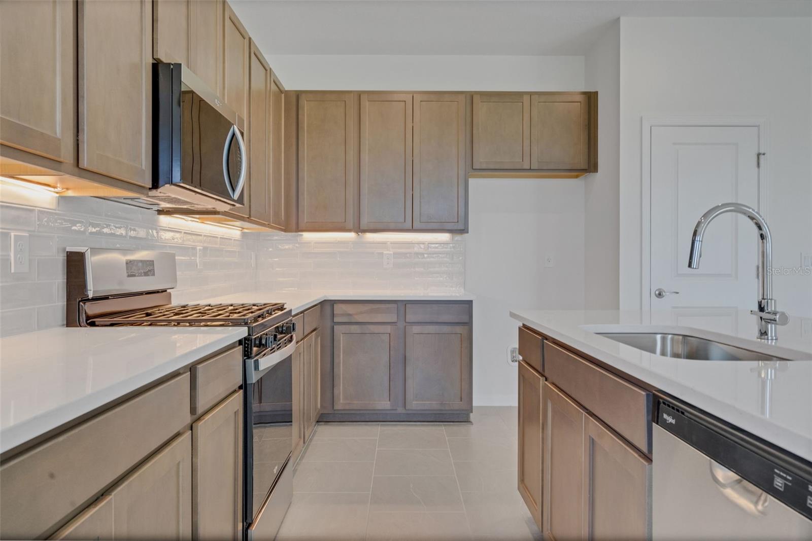 BRYSTOL NORTH AT WYLDER - Residential