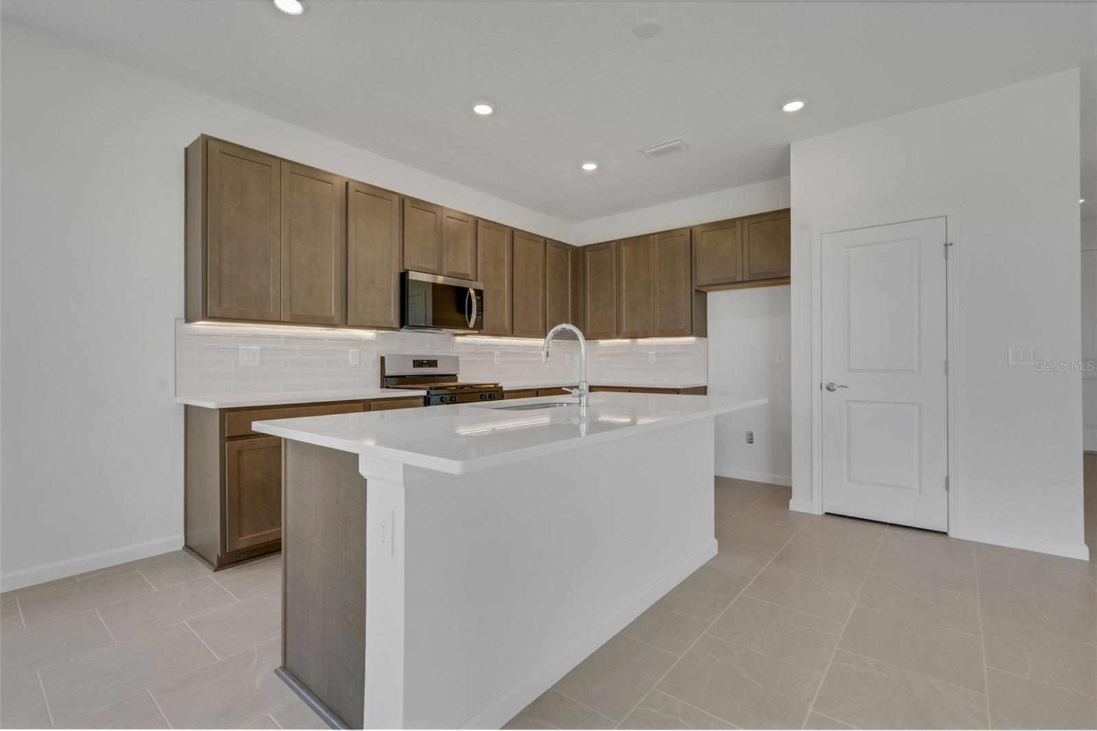 BRYSTOL NORTH AT WYLDER - Residential