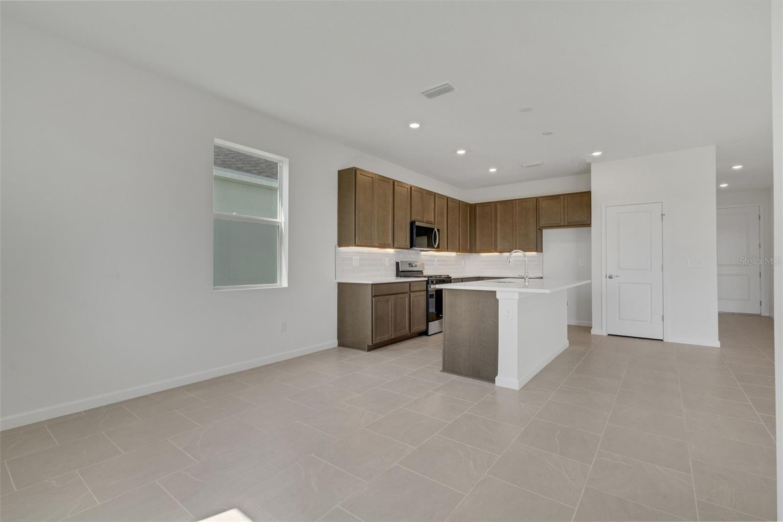 BRYSTOL NORTH AT WYLDER - Residential