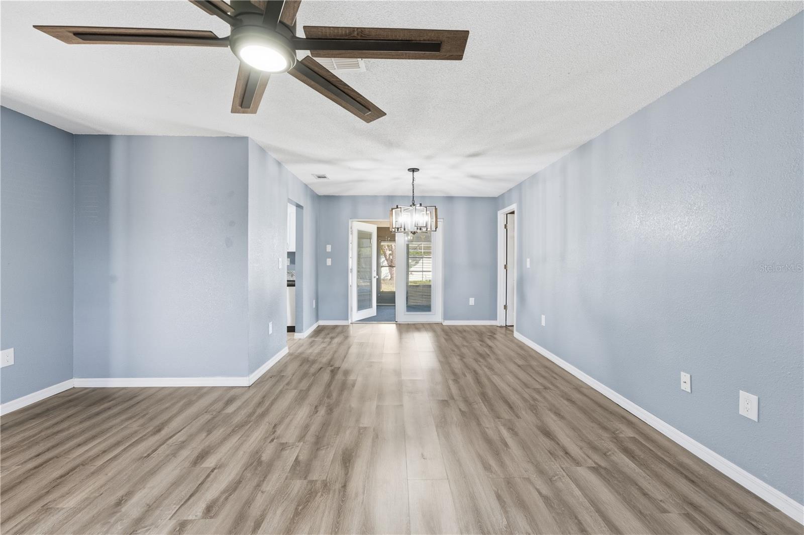 SPRING HILL UNIT 21 - Residential