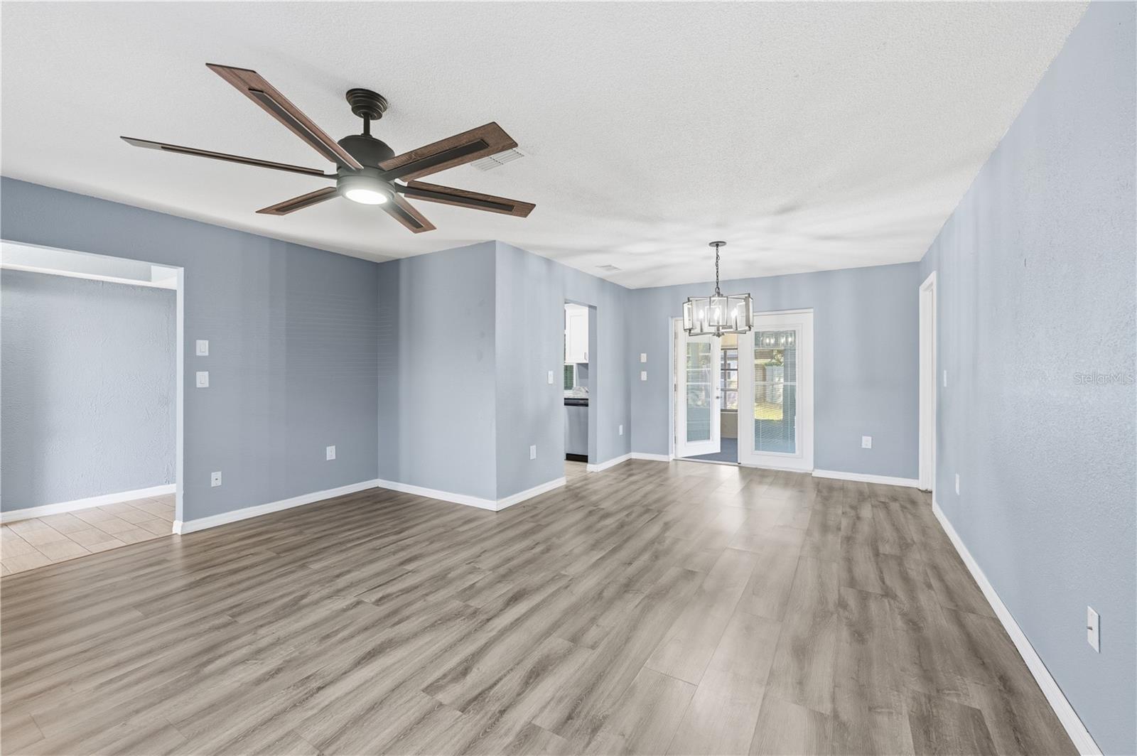 SPRING HILL UNIT 21 - Residential