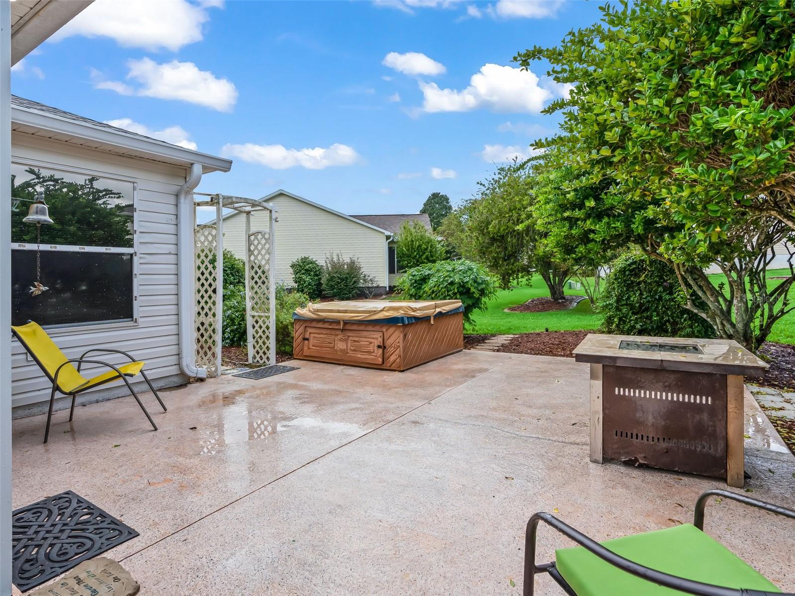 VILLAGES/MARION UN 52 - Residential