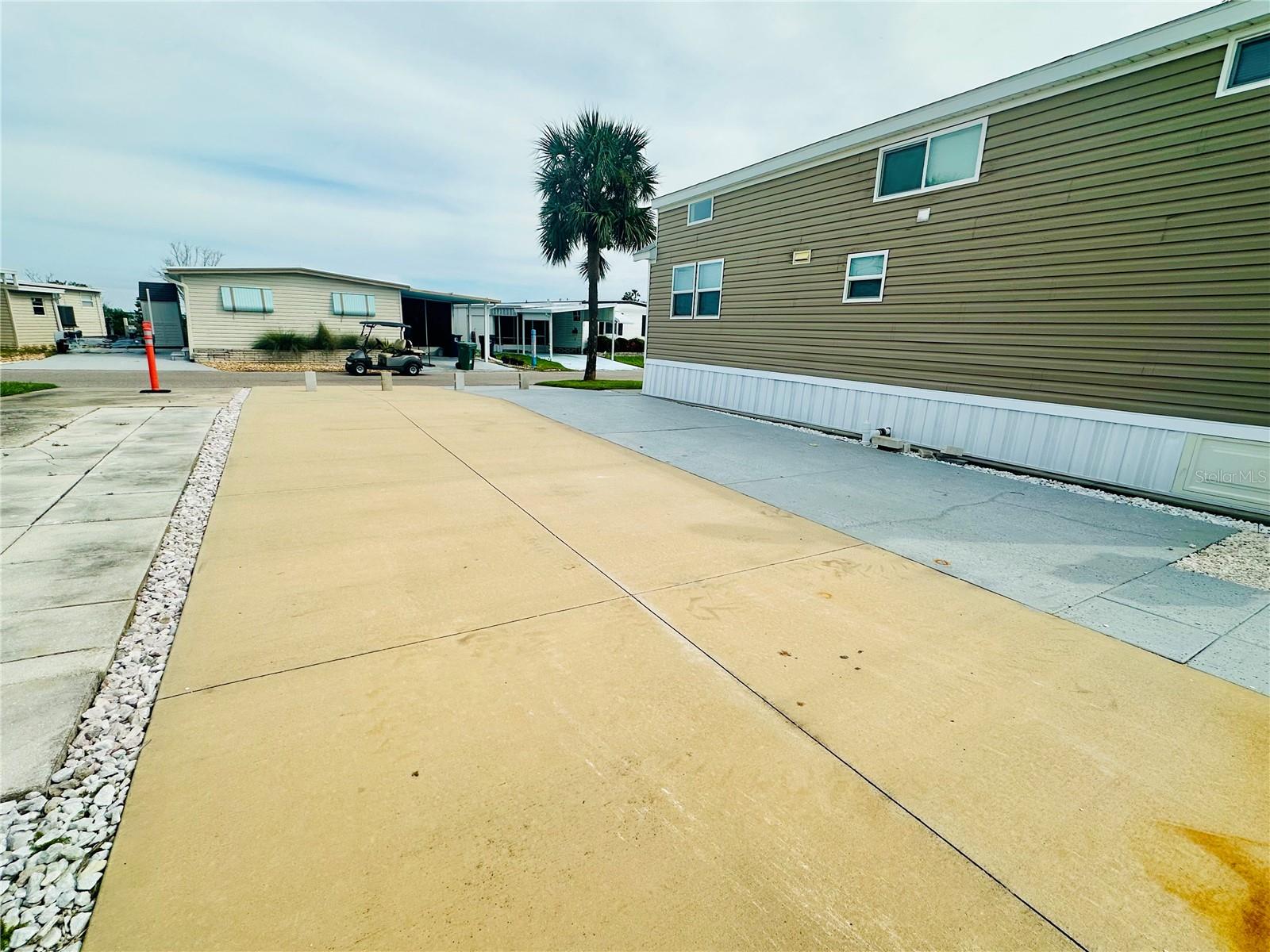 TROPIC ISLES CO-OP - Land