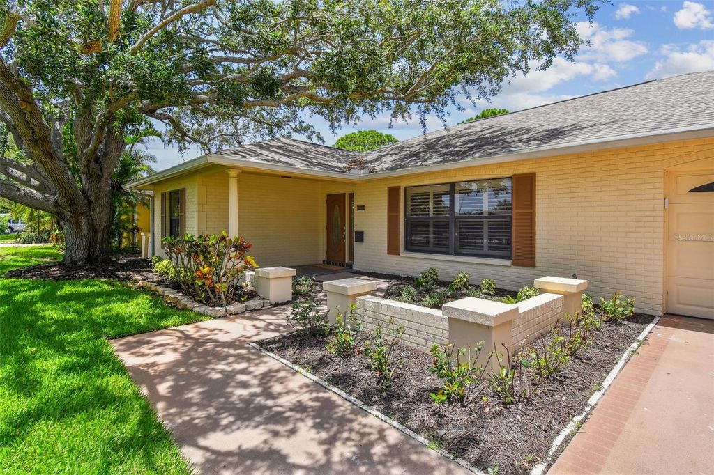 Photo of 1443 54th Avenue NE, St Petersburg, FL 33703 (MLS # TB8394885)