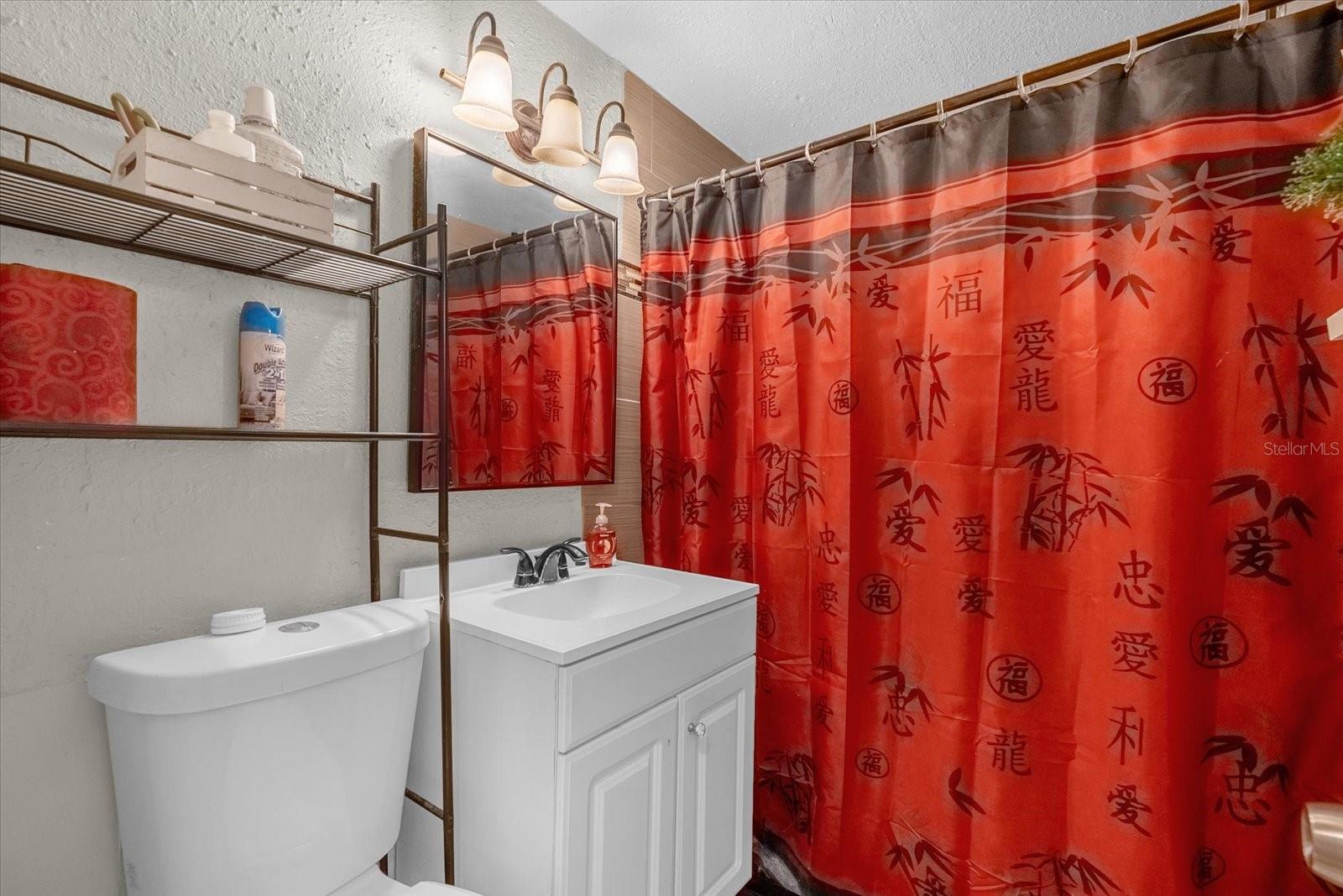 PINE HILLS MANOR 04 - Residential