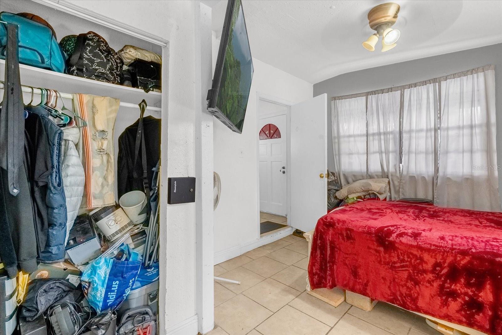 PINE HILLS MANOR 04 - Residential