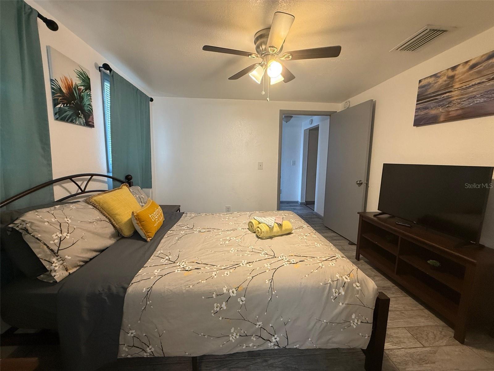 ROANOKE HILLS SUB - Residential