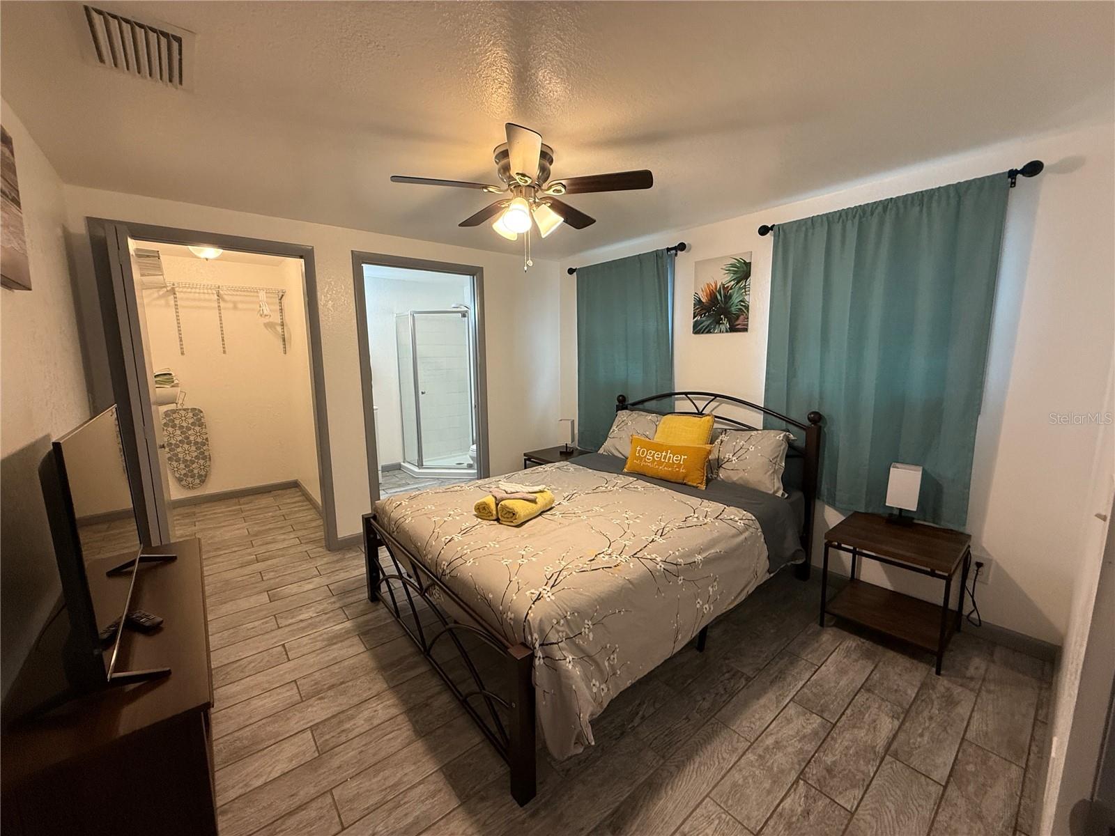 ROANOKE HILLS SUB - Residential