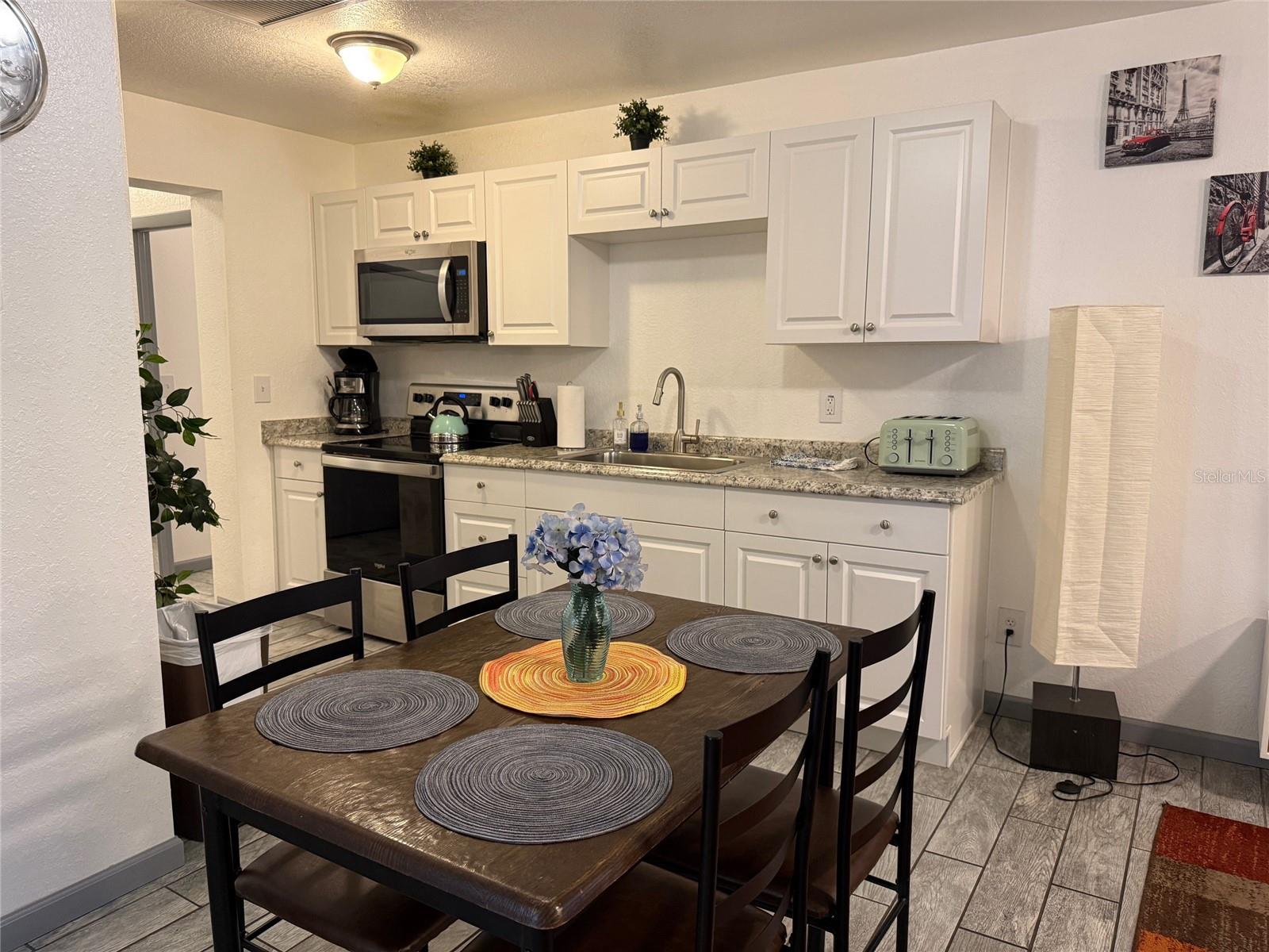 ROANOKE HILLS SUB - Residential