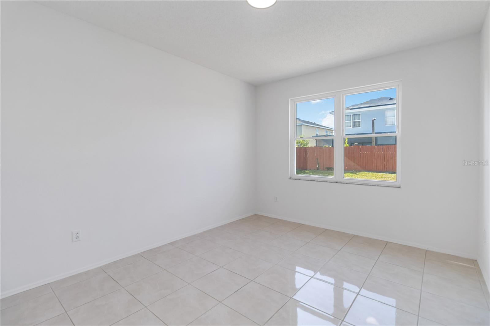 SUMMERFIELD - Residential