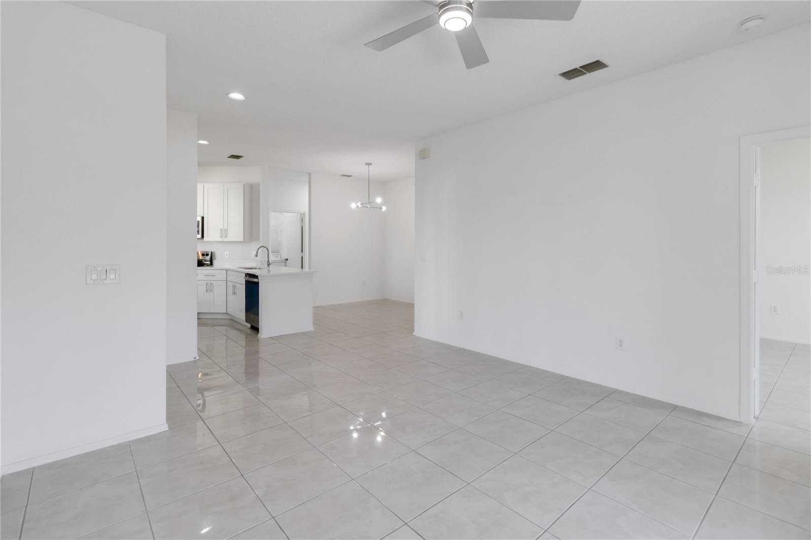 SUMMERFIELD - Residential