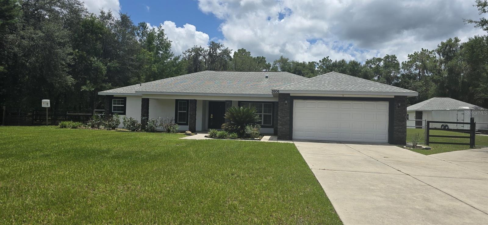 Spacious, executive style pool home on a cul-de-sac in Marion Oaks. 4 bedrooms with 3.5 bathrooms. Large, newly built in-ground pool with spa and summer kitchen area. Fenced backyard. Kitchen overlooks large open living room with wood-burning fireplace. Additional room for use as home office. Pool service included in rent.