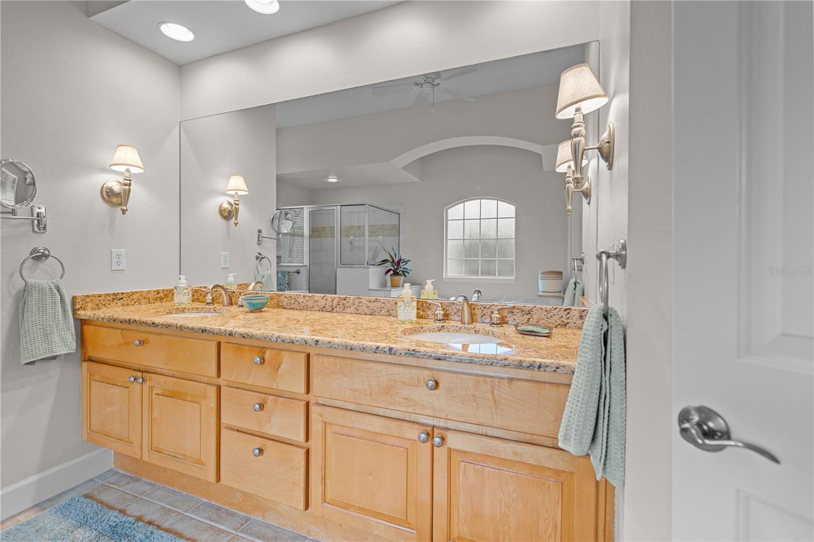 H/P KATELYN LANE - Residential