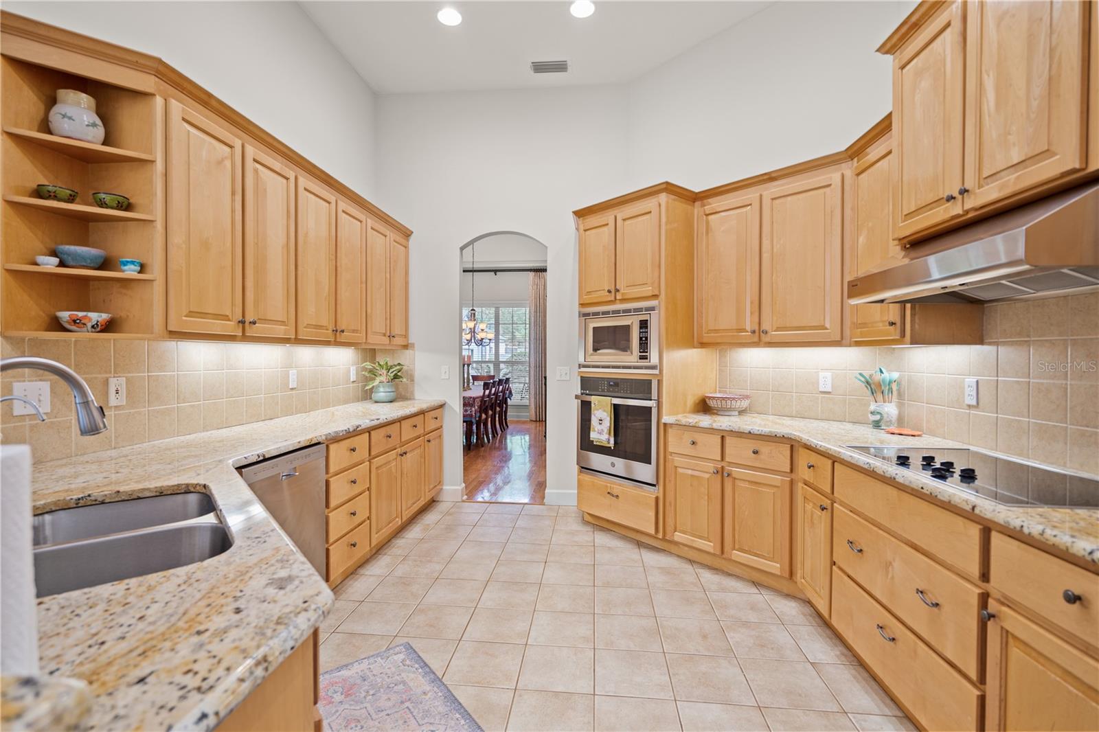 H/P KATELYN LANE - Residential