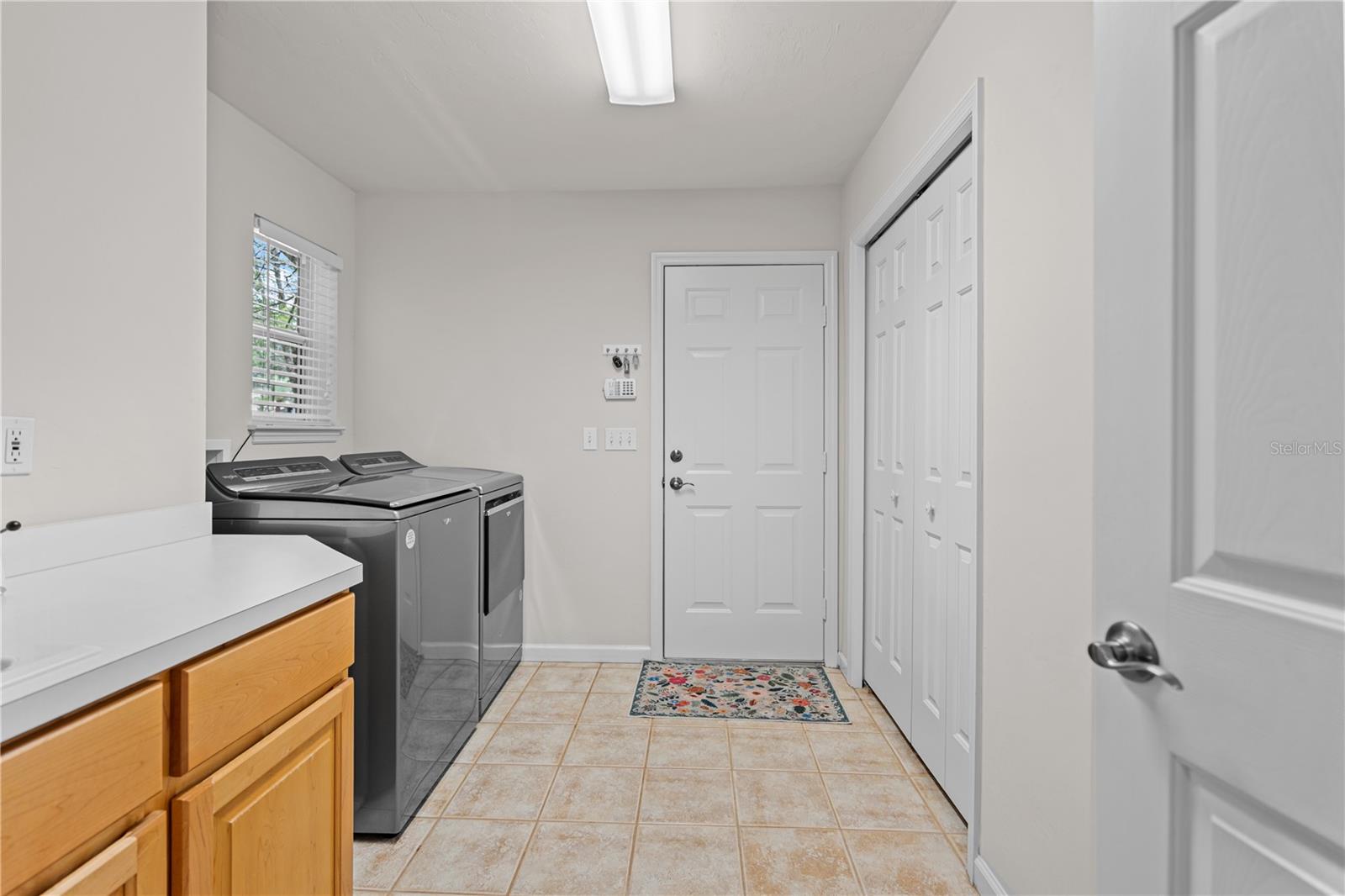 H/P KATELYN LANE - Residential