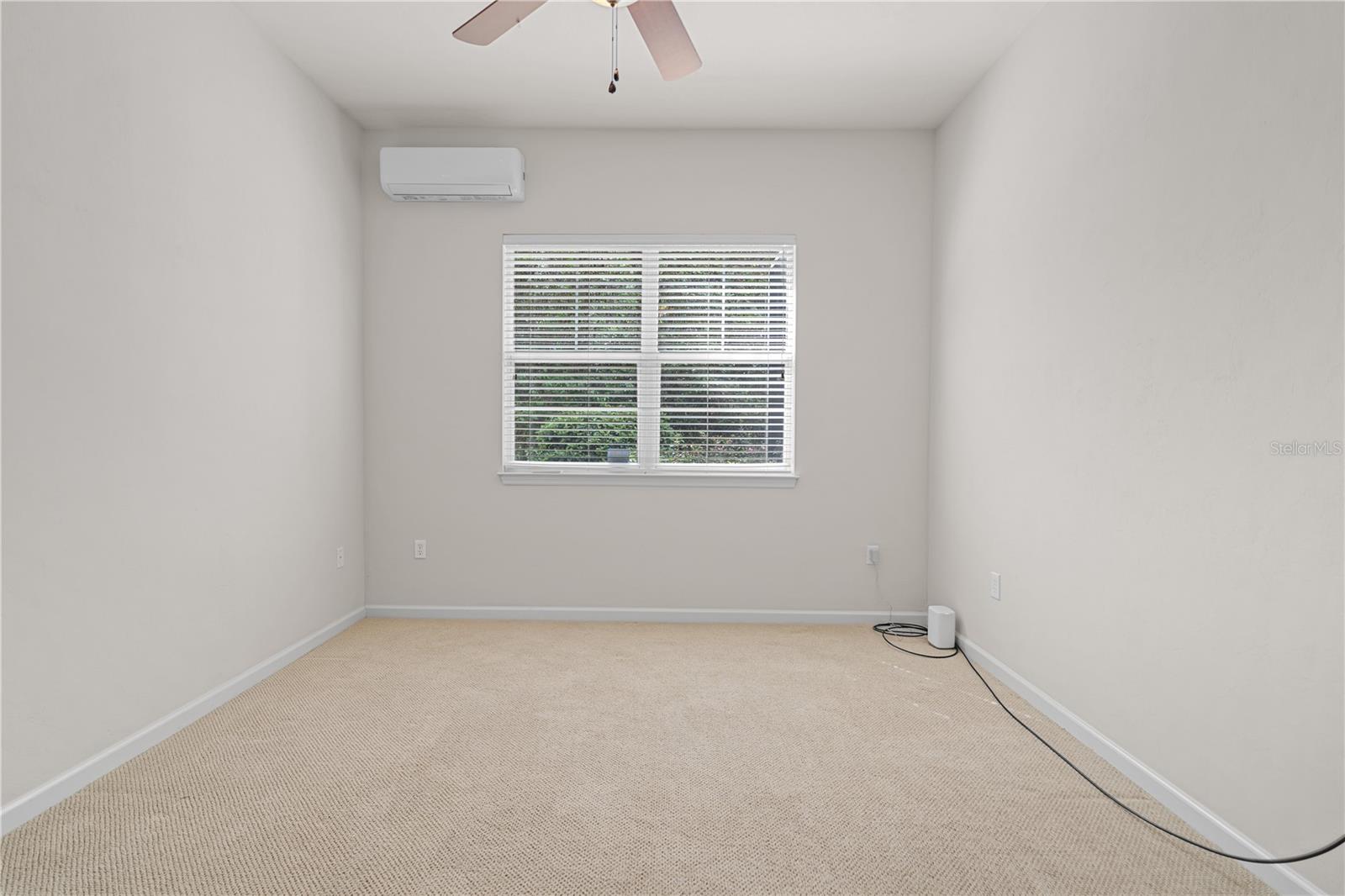 H/P KATELYN LANE - Residential