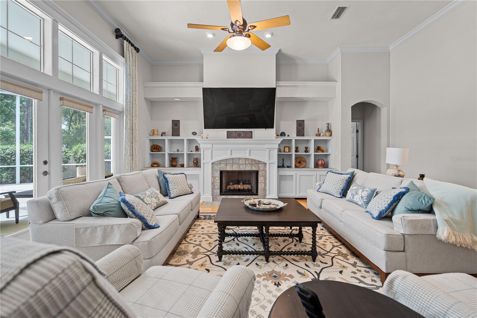 H/P KATELYN LANE - Residential