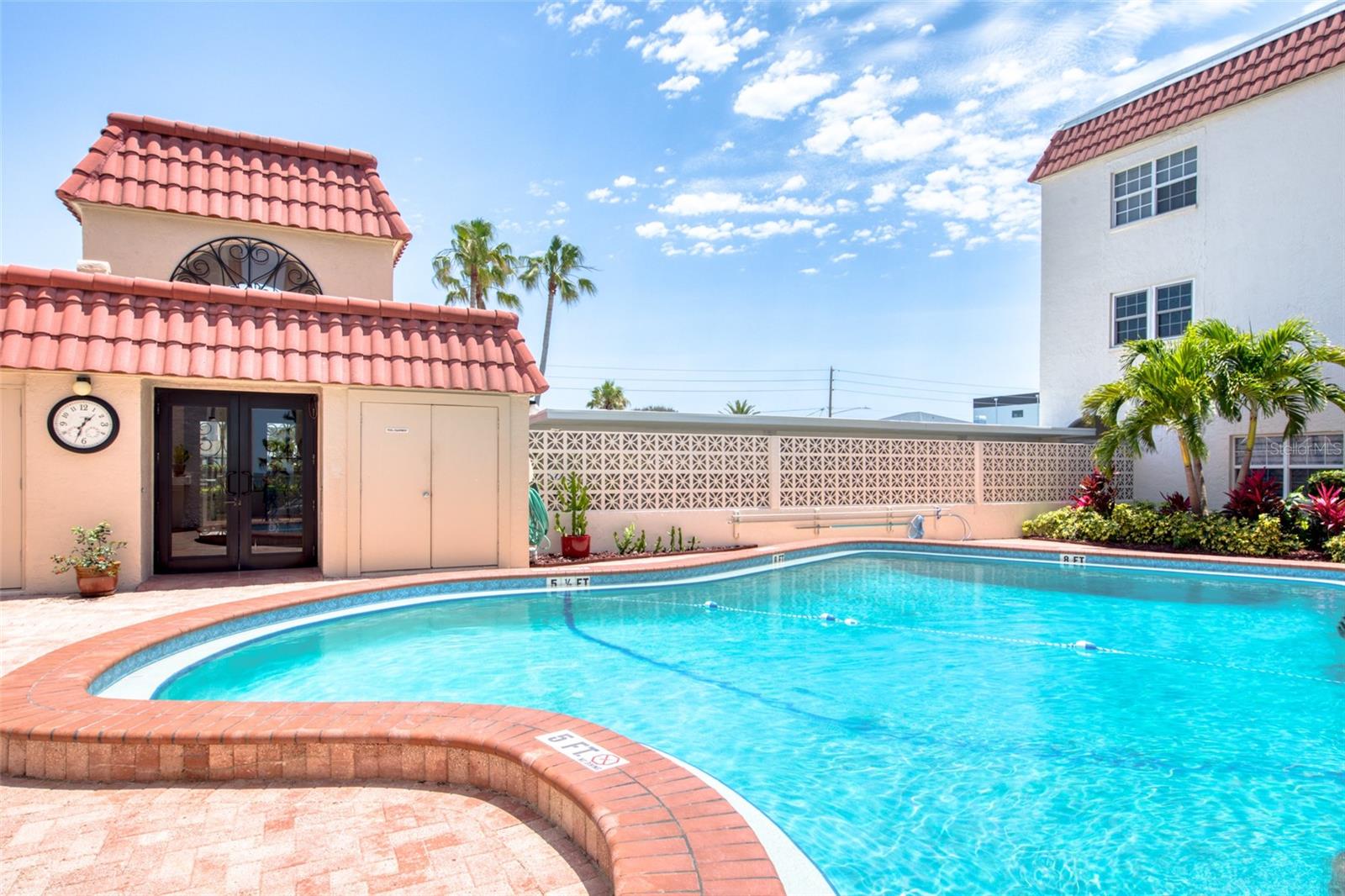 SERENO DEL SOL CONDO - Residential Lease