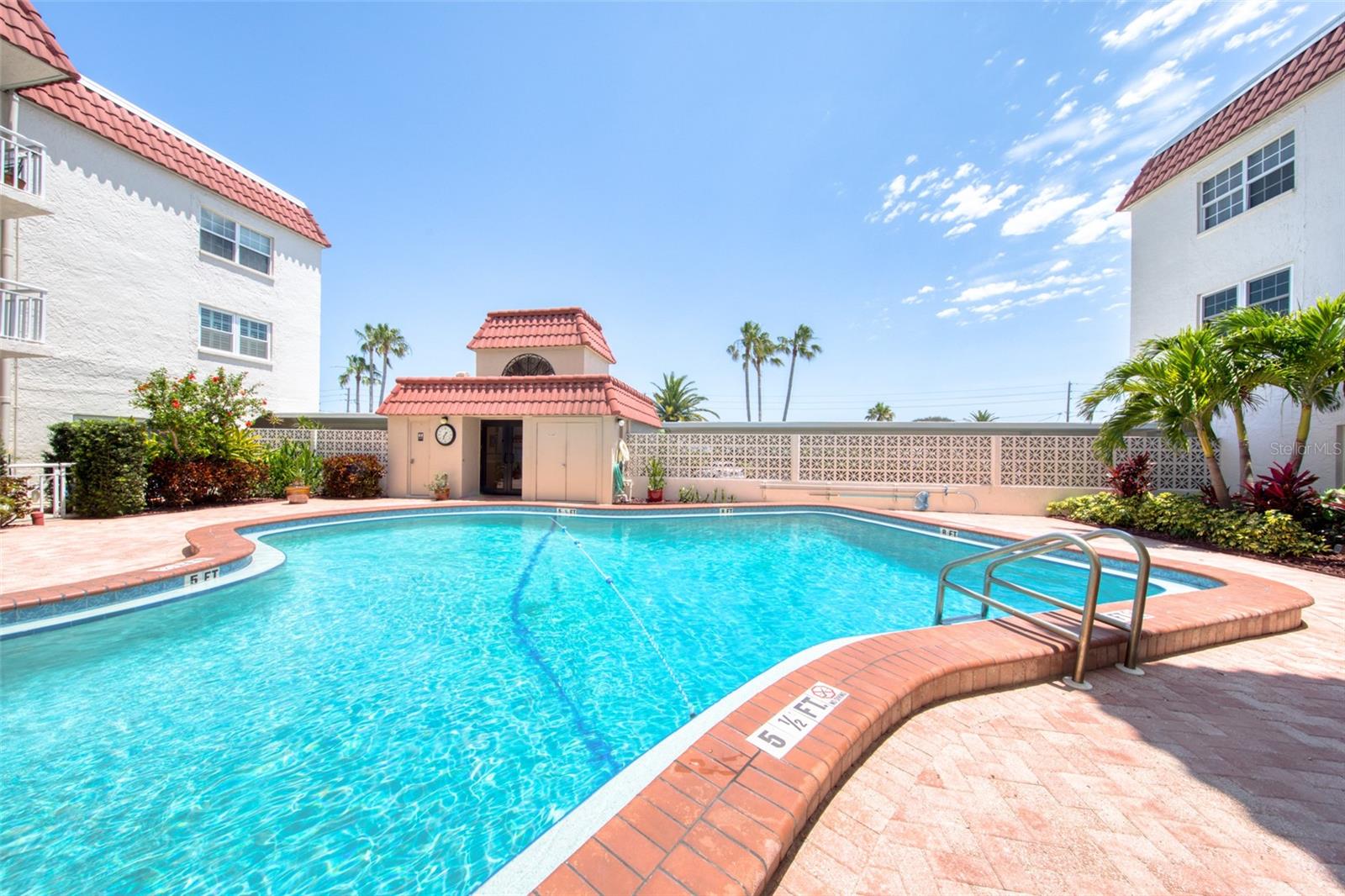 SERENO DEL SOL CONDO - Residential Lease