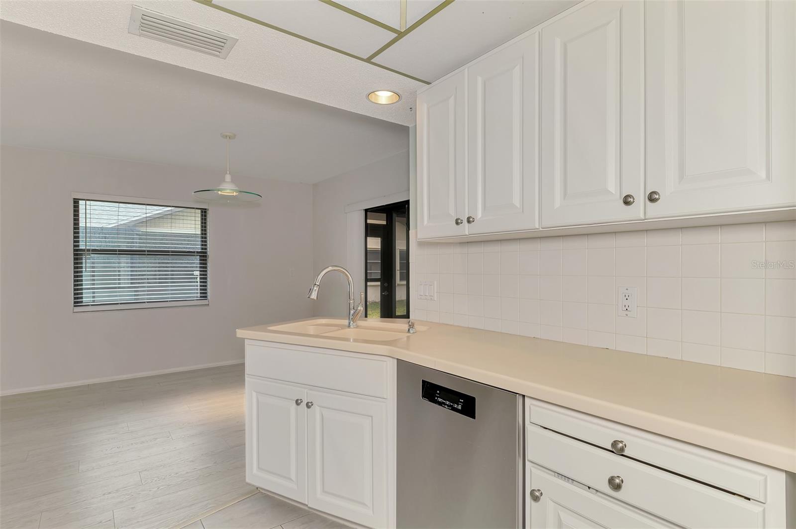 GULF VIEW ESTATES - Residential