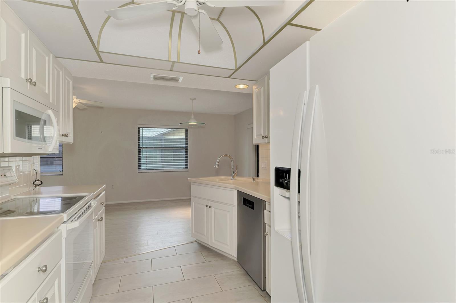 GULF VIEW ESTATES - Residential
